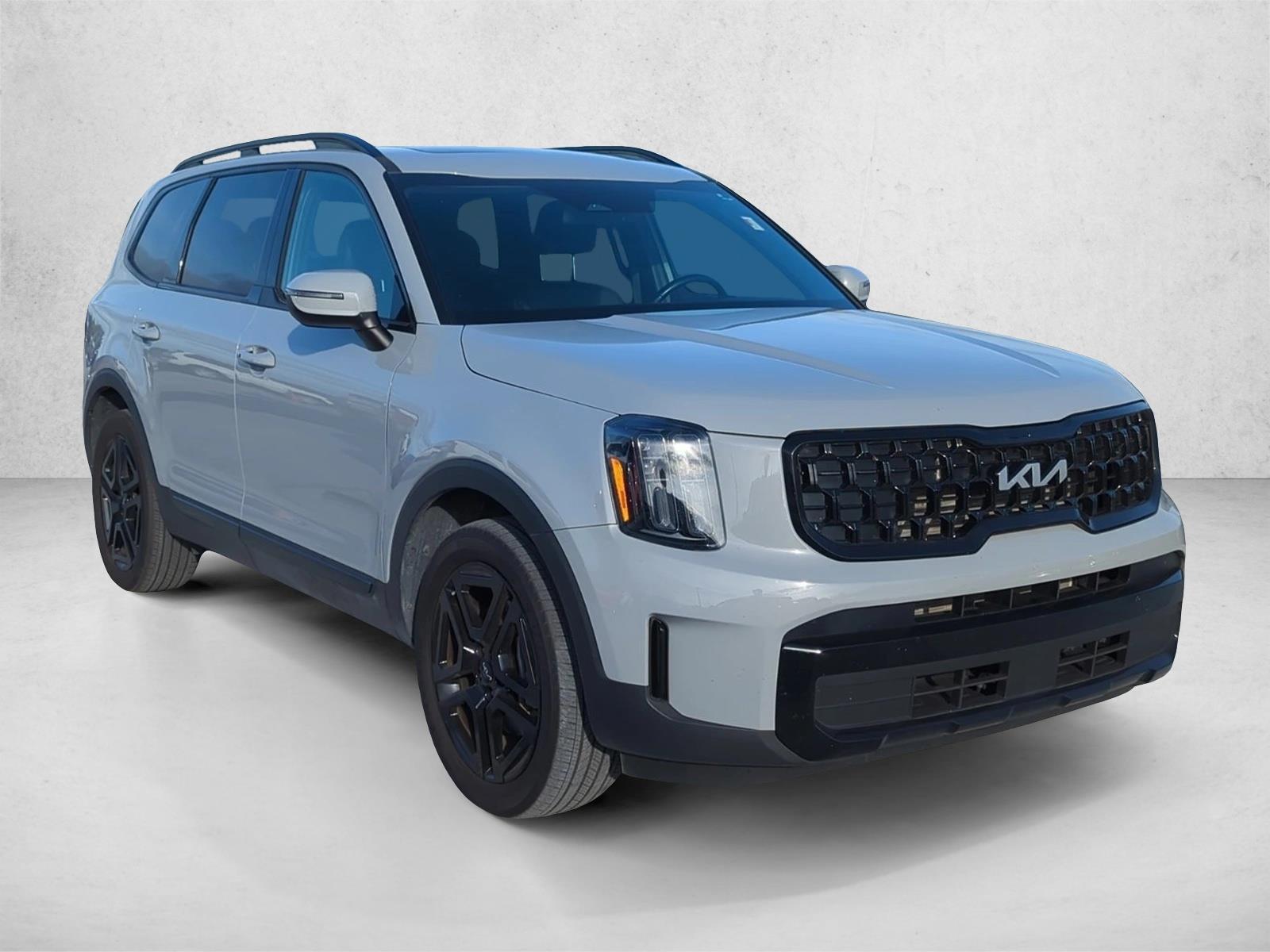 2024 Kia Telluride EX X-Line photo 3