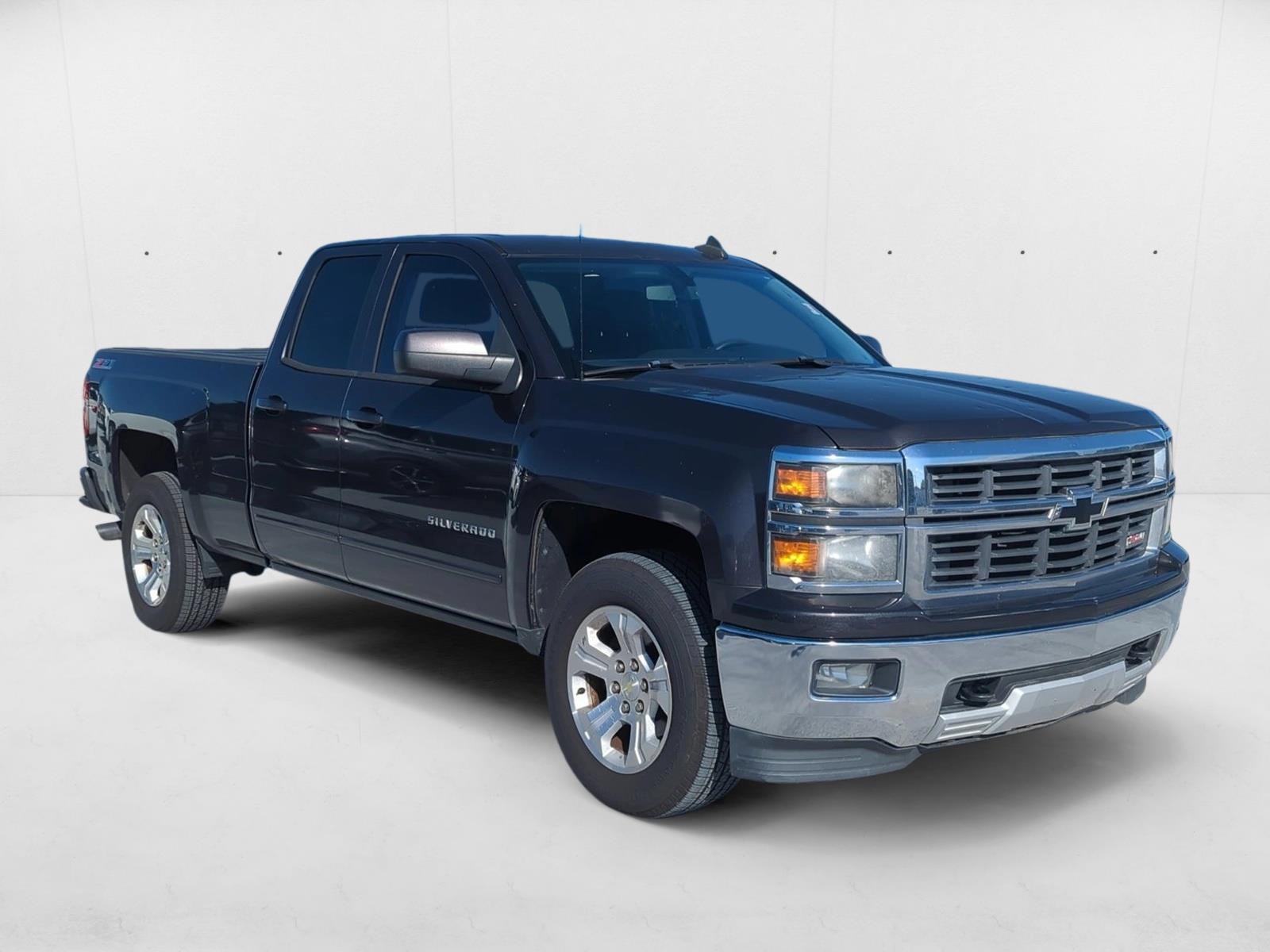 2015 Chevrolet Silverado 1500 LT Z71 photo 3