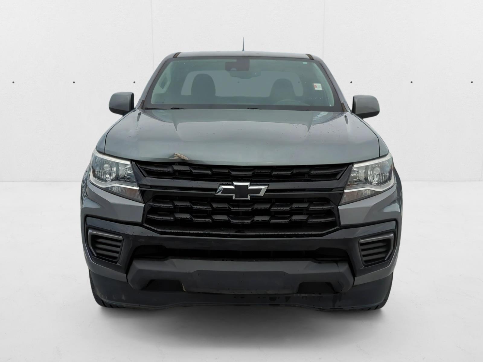 2022 Chevrolet Colorado LT photo 2