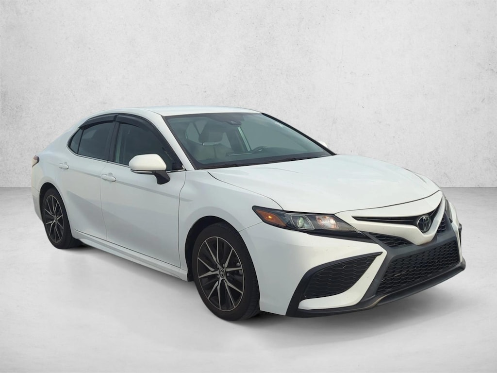 Certified 2023 Toyota Camry SE Sedan