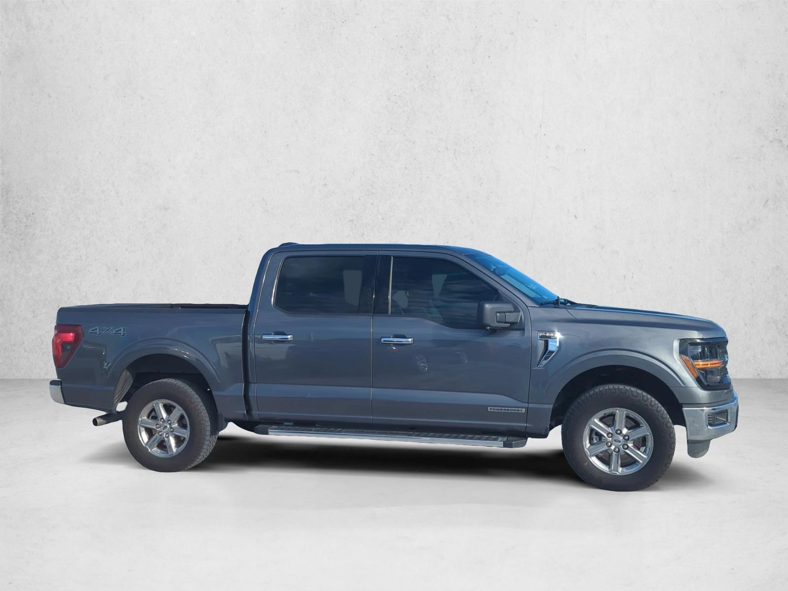 2024 Ford F-150 XLT photo 4