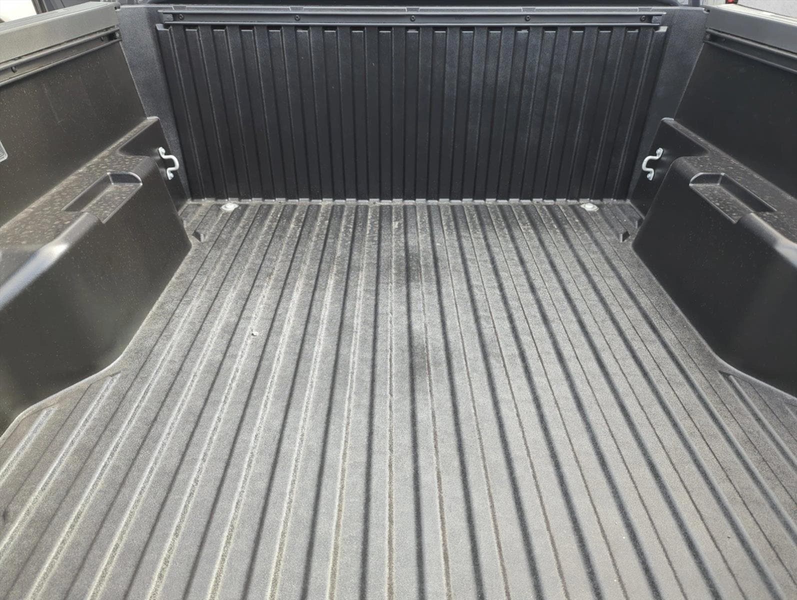 2026 Toyota Tacoma SR5 - Photo 25