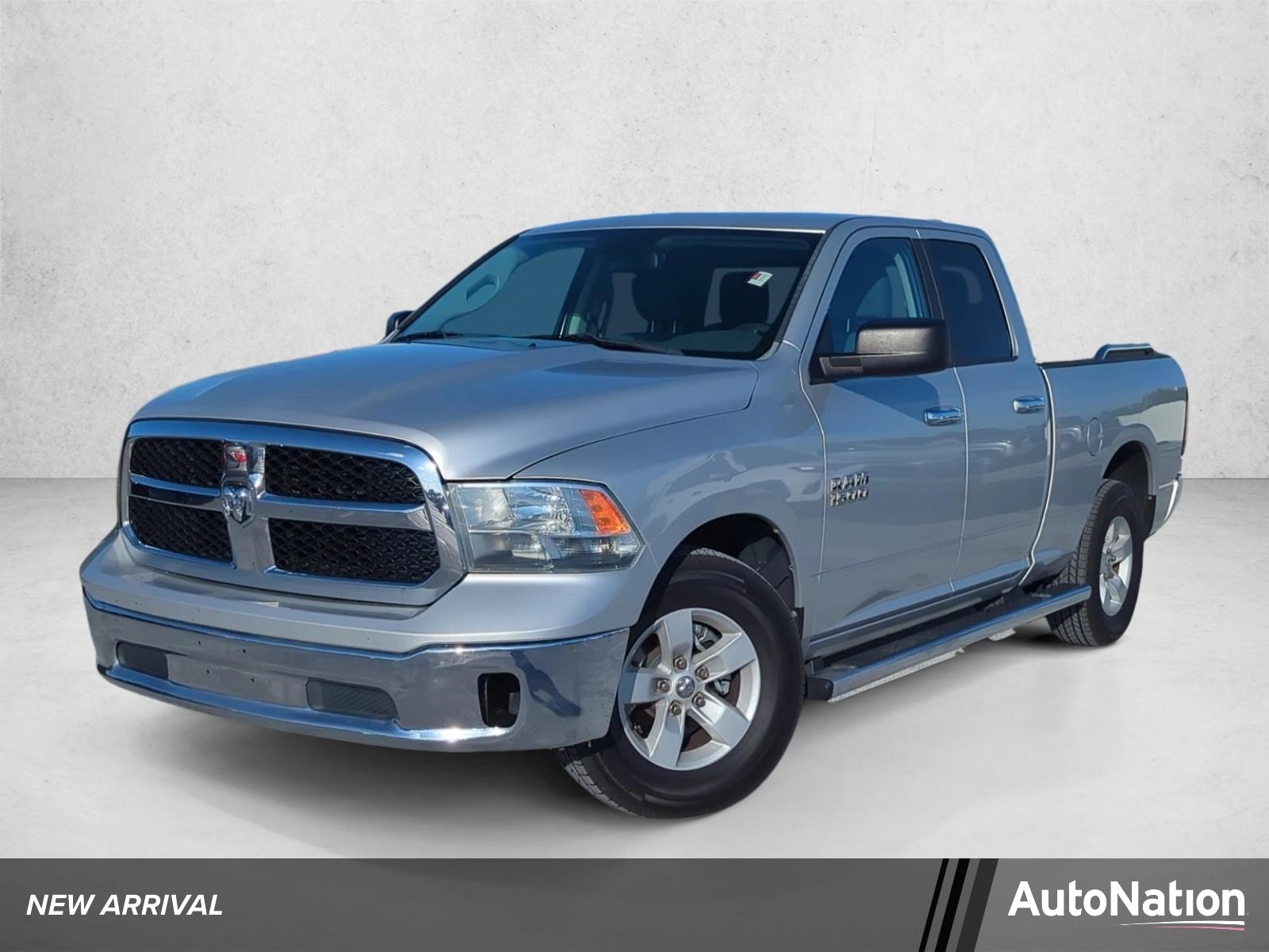 2016 RAM 1500 SLT Quad Cab 6'4's photo