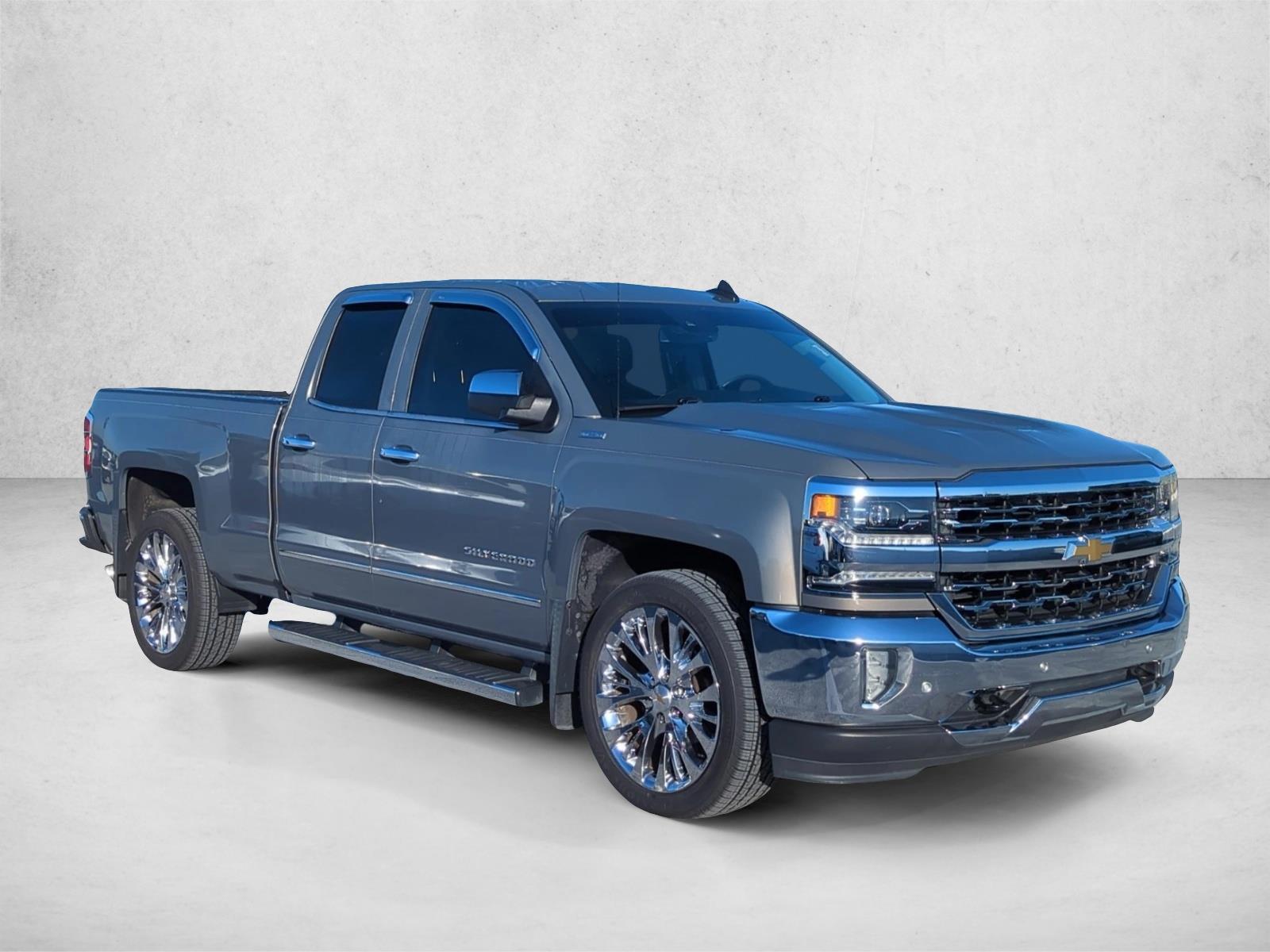 2017 Chevrolet Silverado 1500 LTZ photo 3