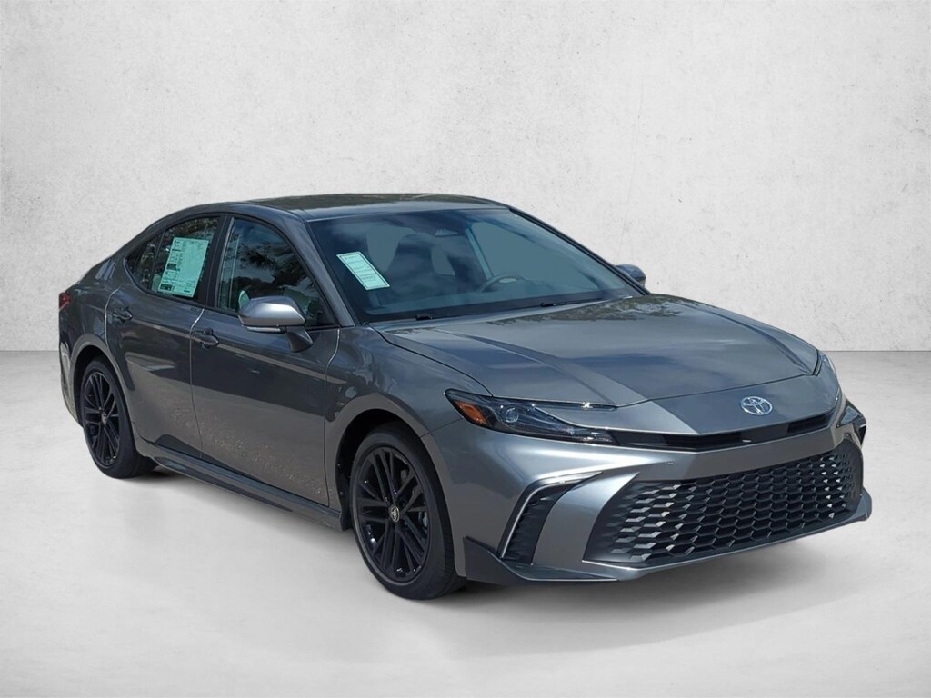 Used 2026 Toyota Camry SE Sedan
