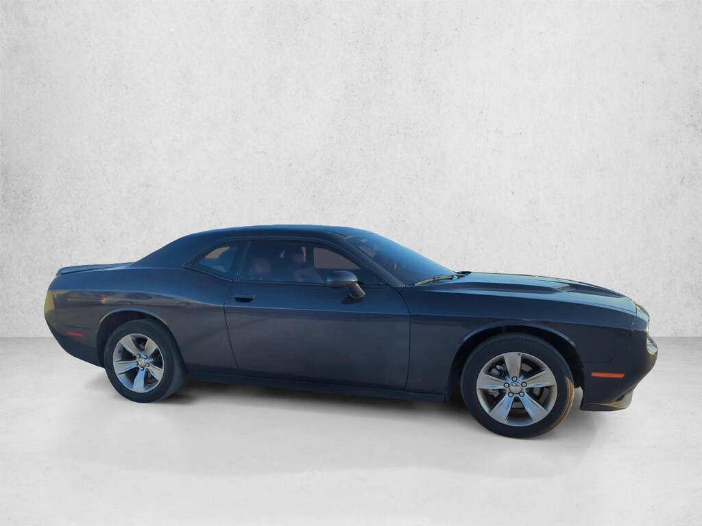 Used 2018 Dodge Challenger SXT Coupe