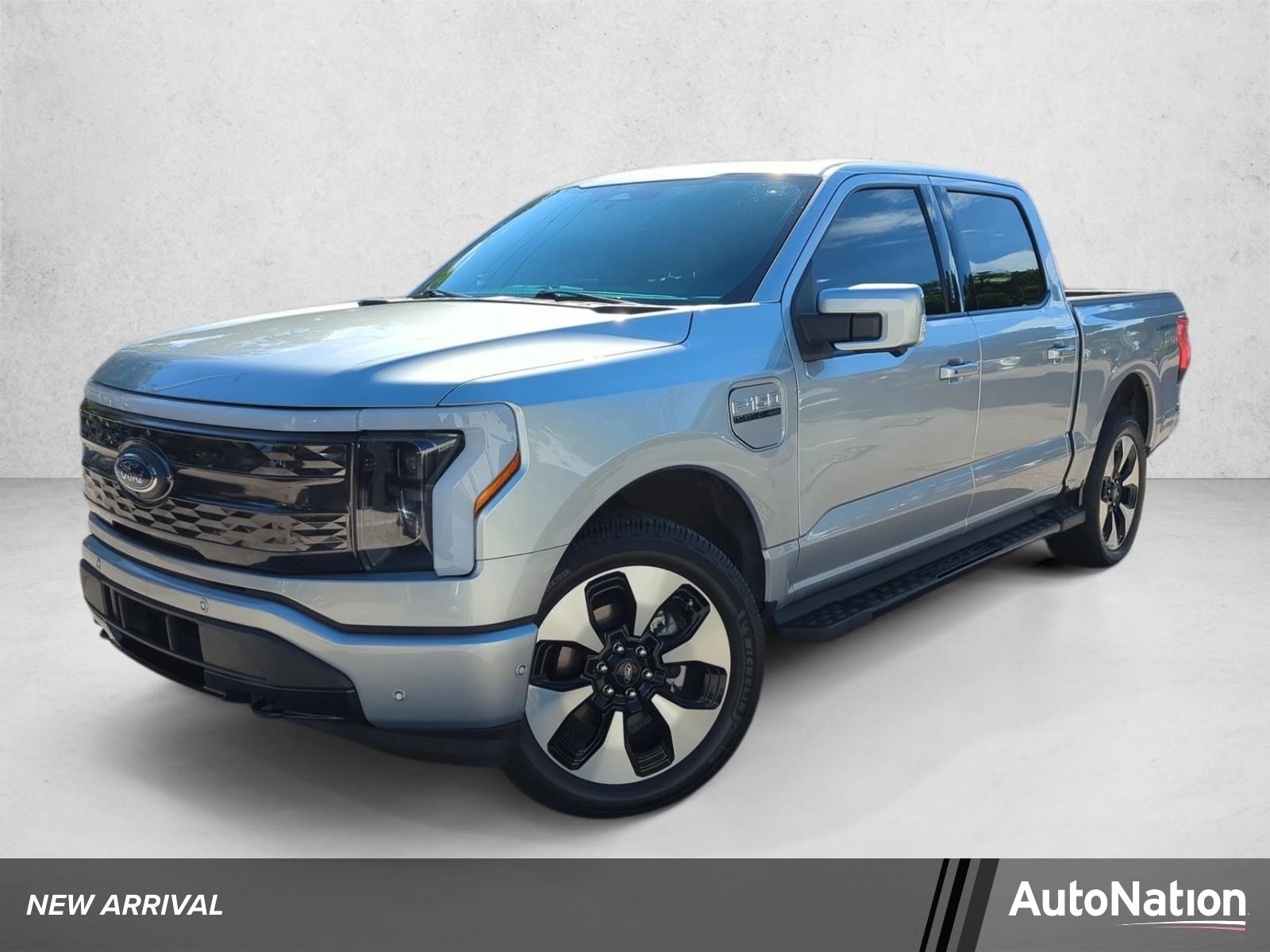 2022 Ford F-150 Lightning Platinum