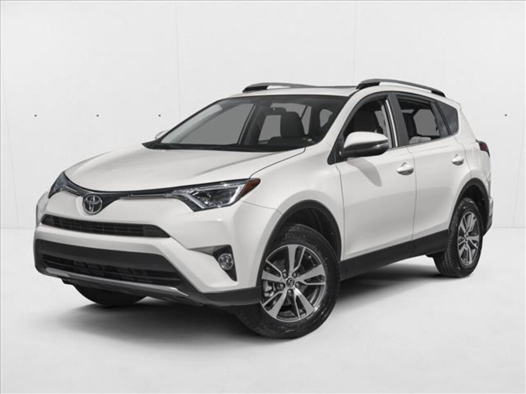 Used 2018 Toyota RAV4 XLE SUV