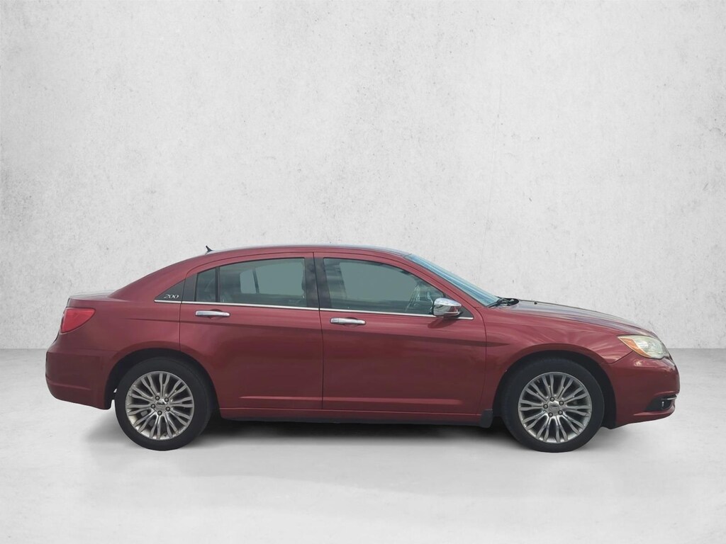 Used 2011 Chrysler 200 Limited Sedan