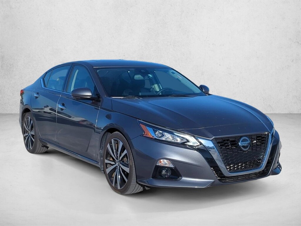 Used 2020 Nissan Altima 2.0 Platinum Sedan