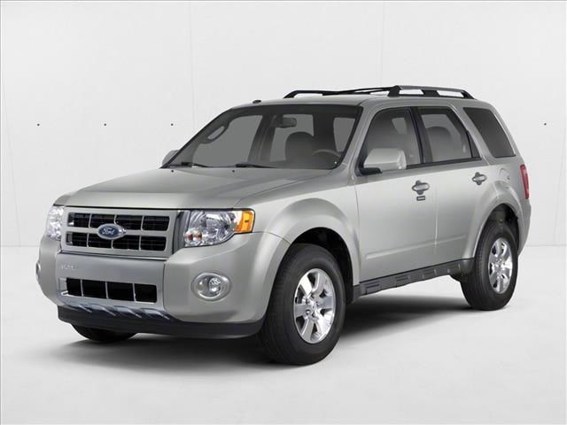 2010 Ford Escape Limited's photo