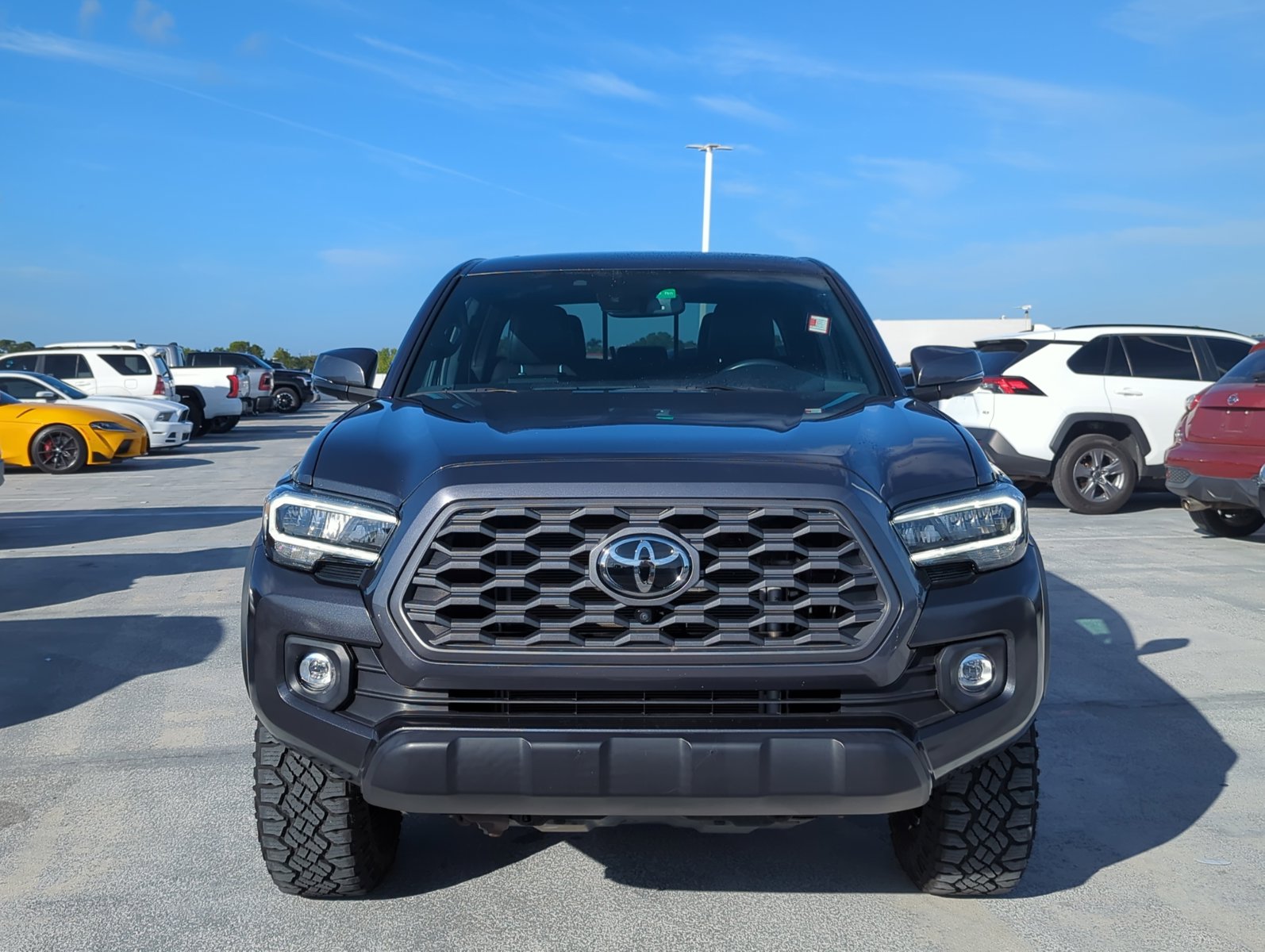 2023 Toyota Tacoma 4x4 TRD Double Cab V6 photo 2
