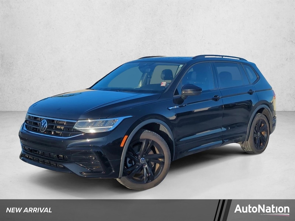 Used 2023 Volkswagen Tiguan 2.0T SE R-Line Black SUV