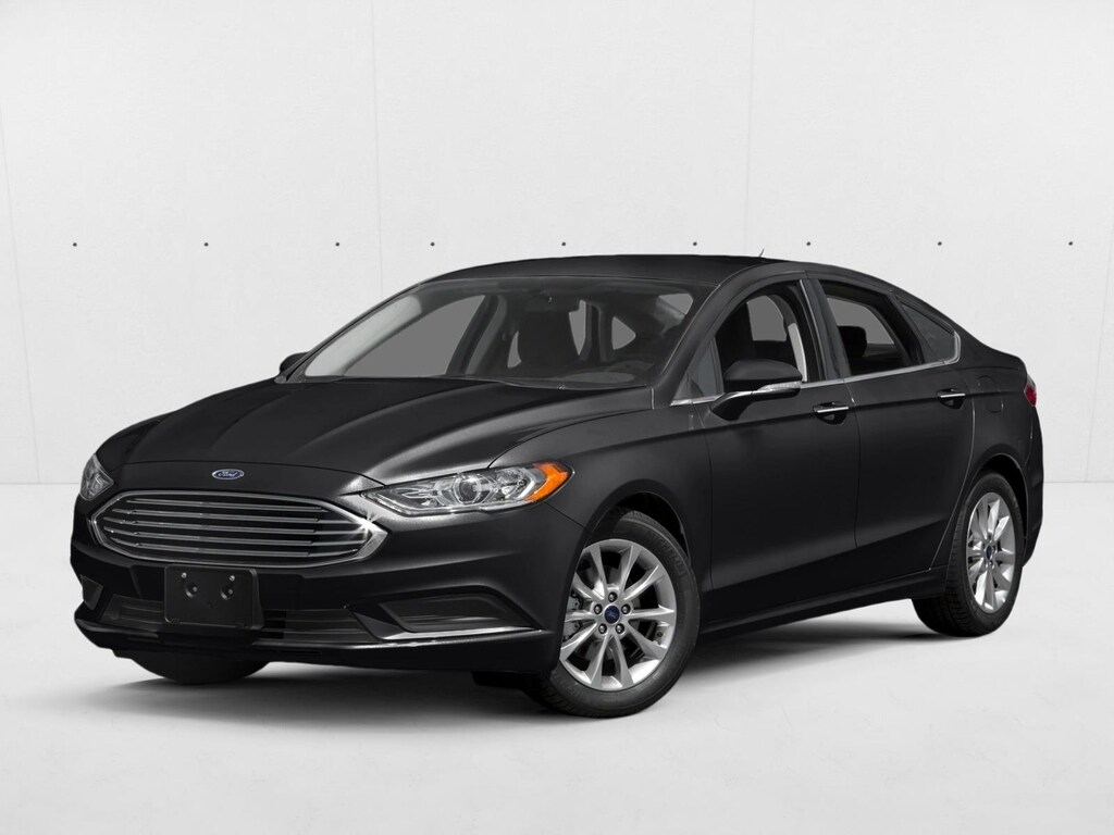 Used 2017 Ford Fusion SE Sedan