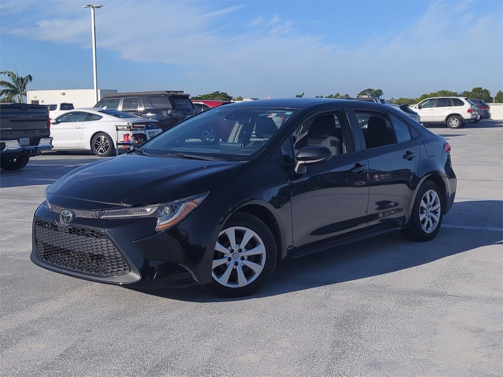 Certified 2021 Toyota Corolla LE Sedan