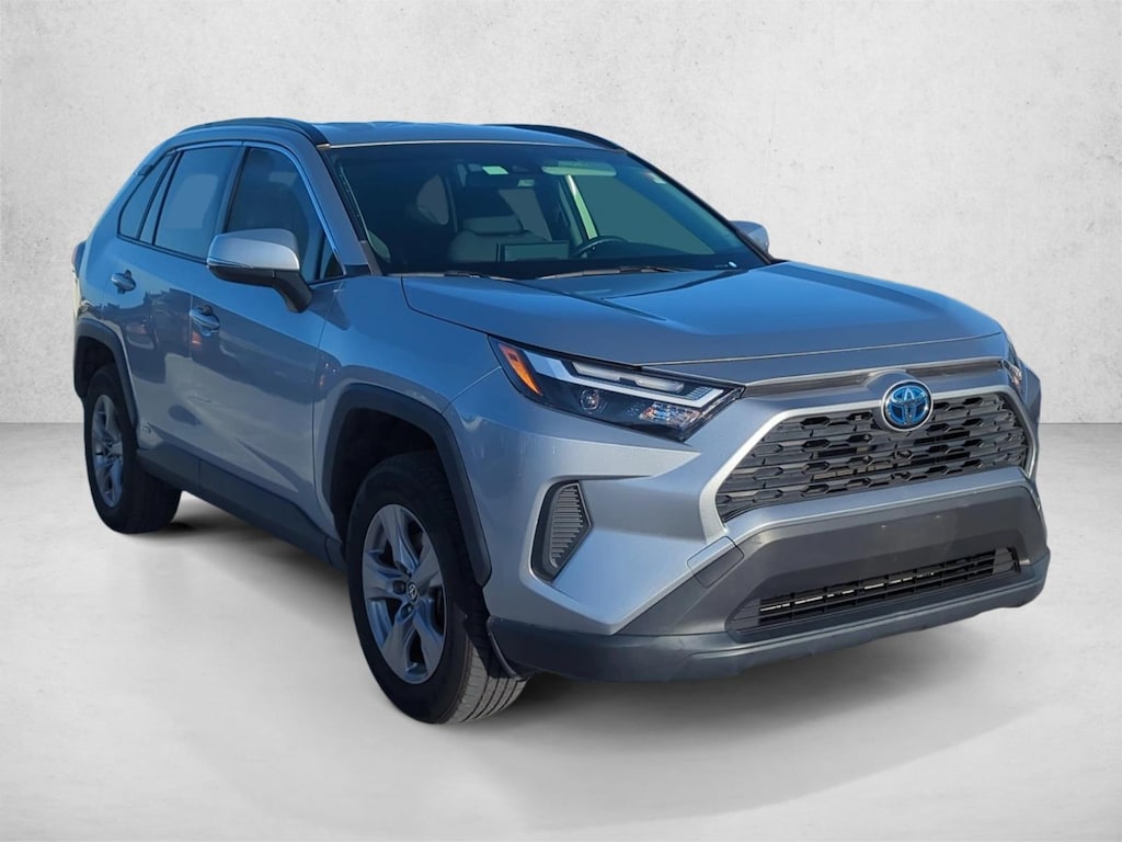 Used 2022 Toyota RAV4 Hybrid XLE SUV