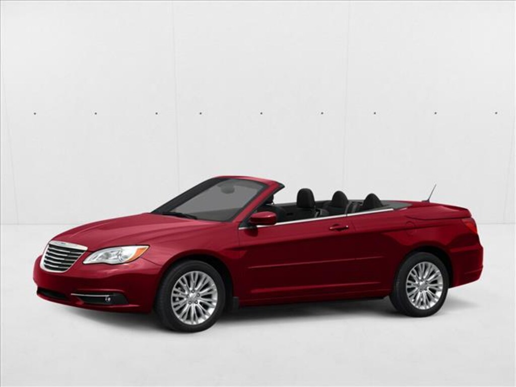 Used 2013 Chrysler 200 Limited Convertible