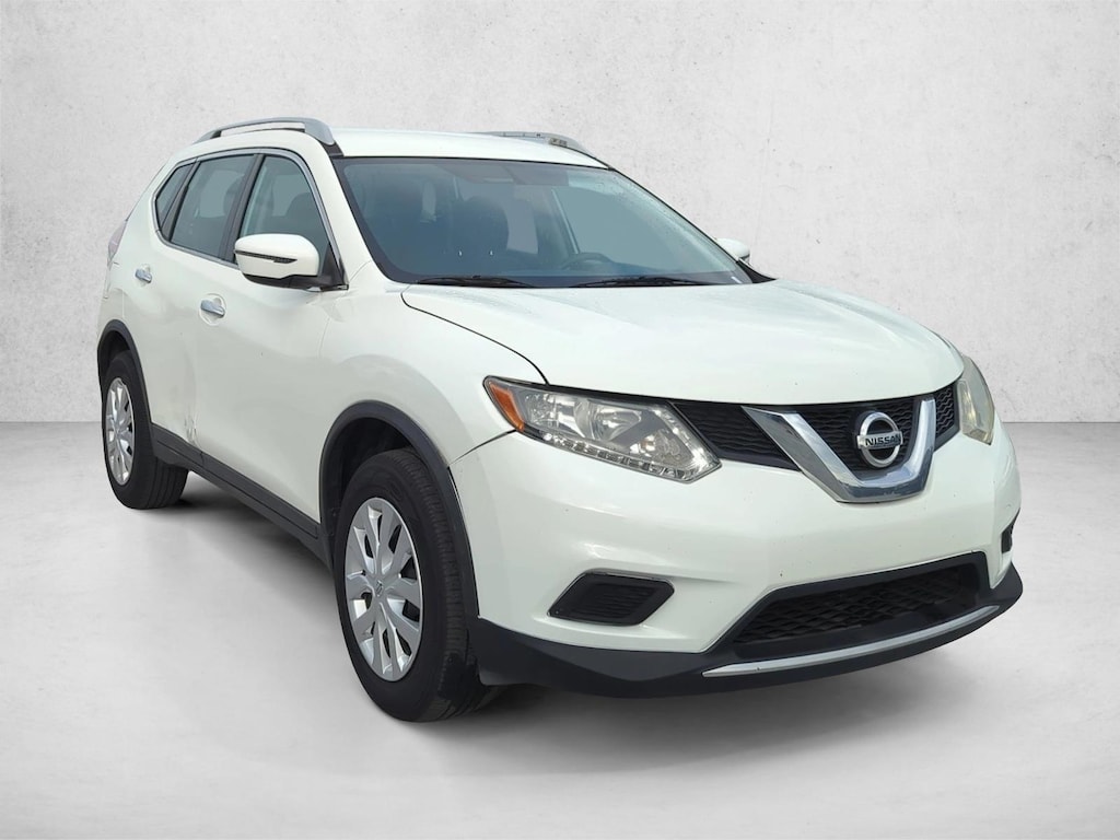 Used 2016 Nissan Rogue S SUV