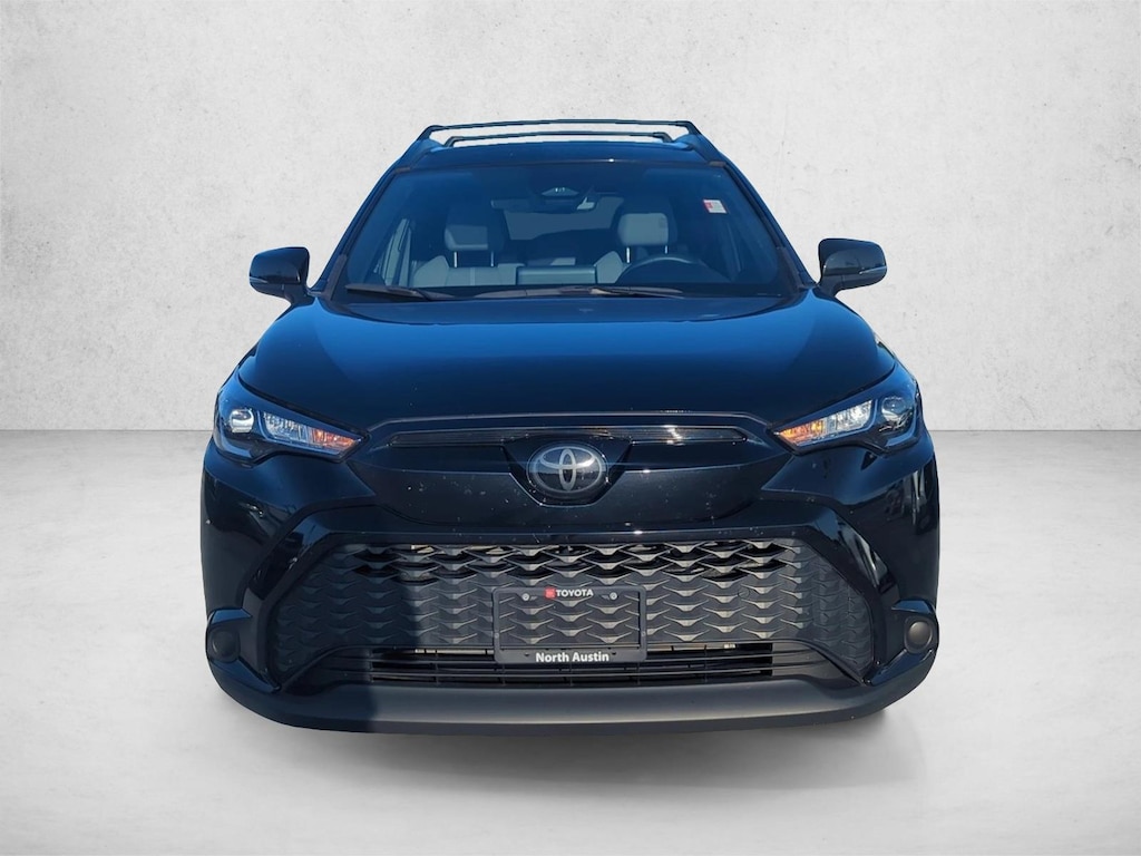 Used 2025 Toyota Corolla Cross Hybrid SE SUV