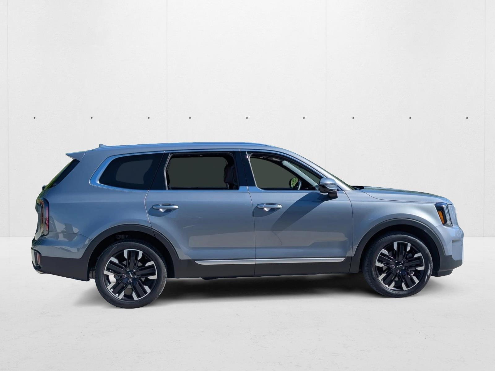2025 Kia Telluride SX photo 4