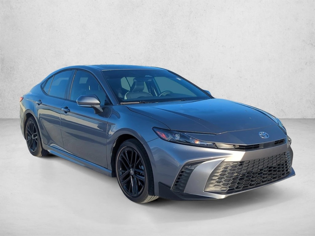 Used 2025 Toyota Camry SE Sedan