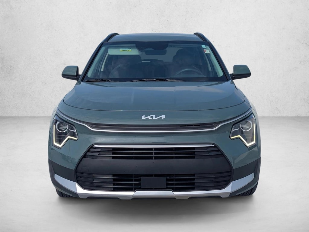 Used 2023 Kia Niro EX SUV