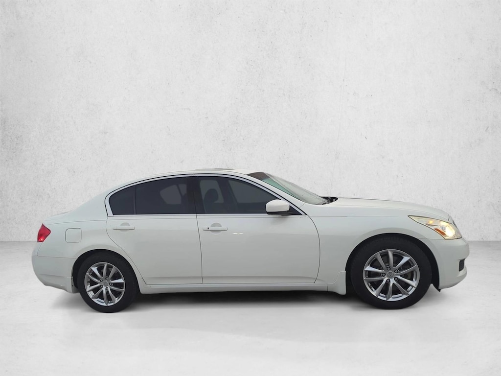 Used 2009 INFINITI G37 Journey Sedan