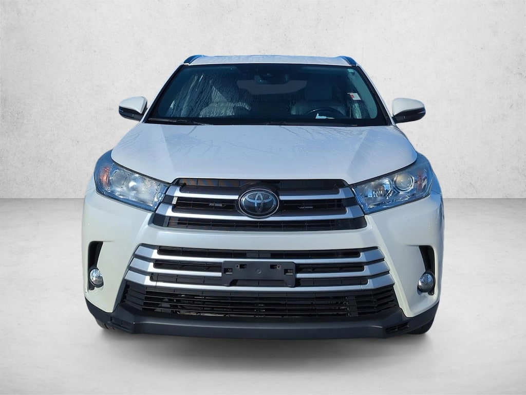 Used 2018 Toyota Highlander XLE V6 SUV