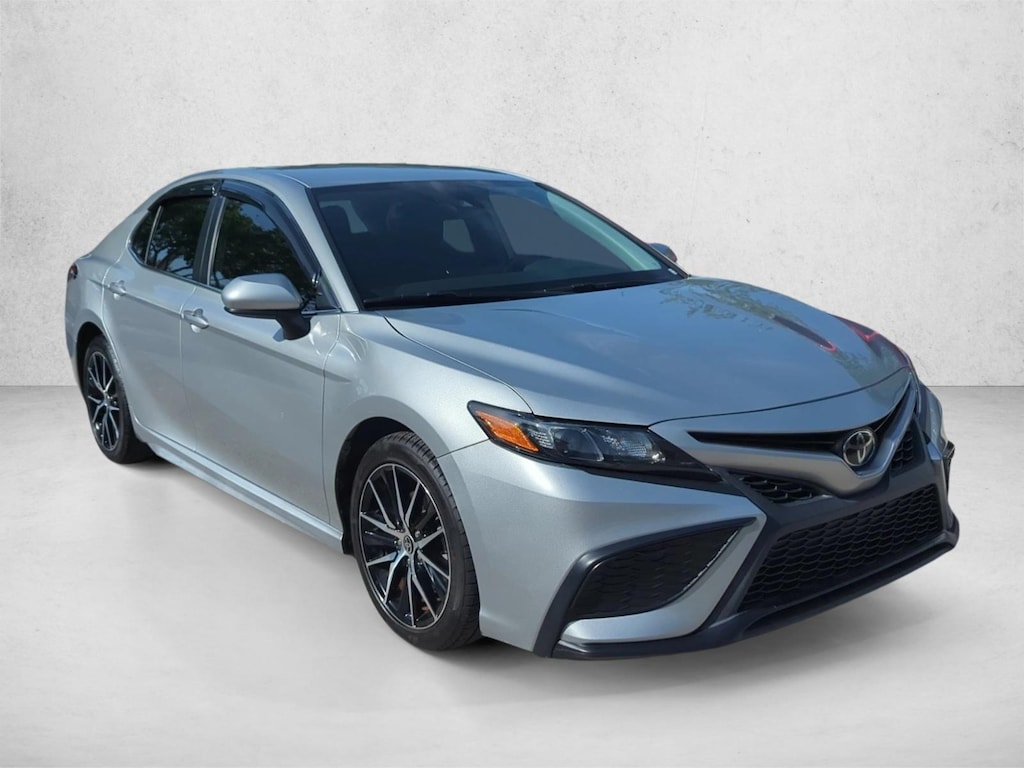Certified 2021 Toyota Camry SE Sedan
