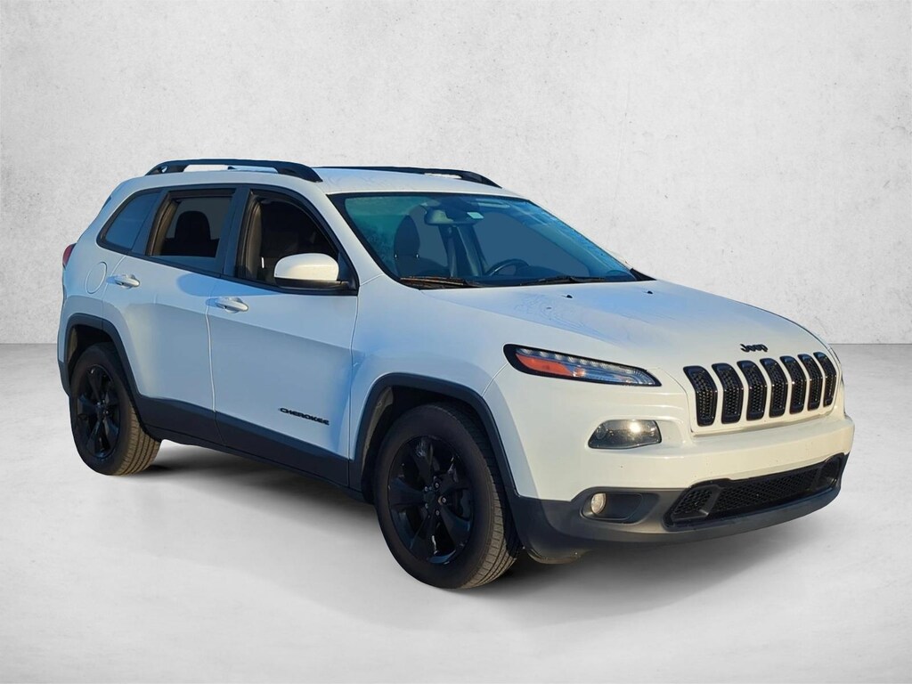 Used 2016 Jeep Cherokee Latitude 4x4 SUV
