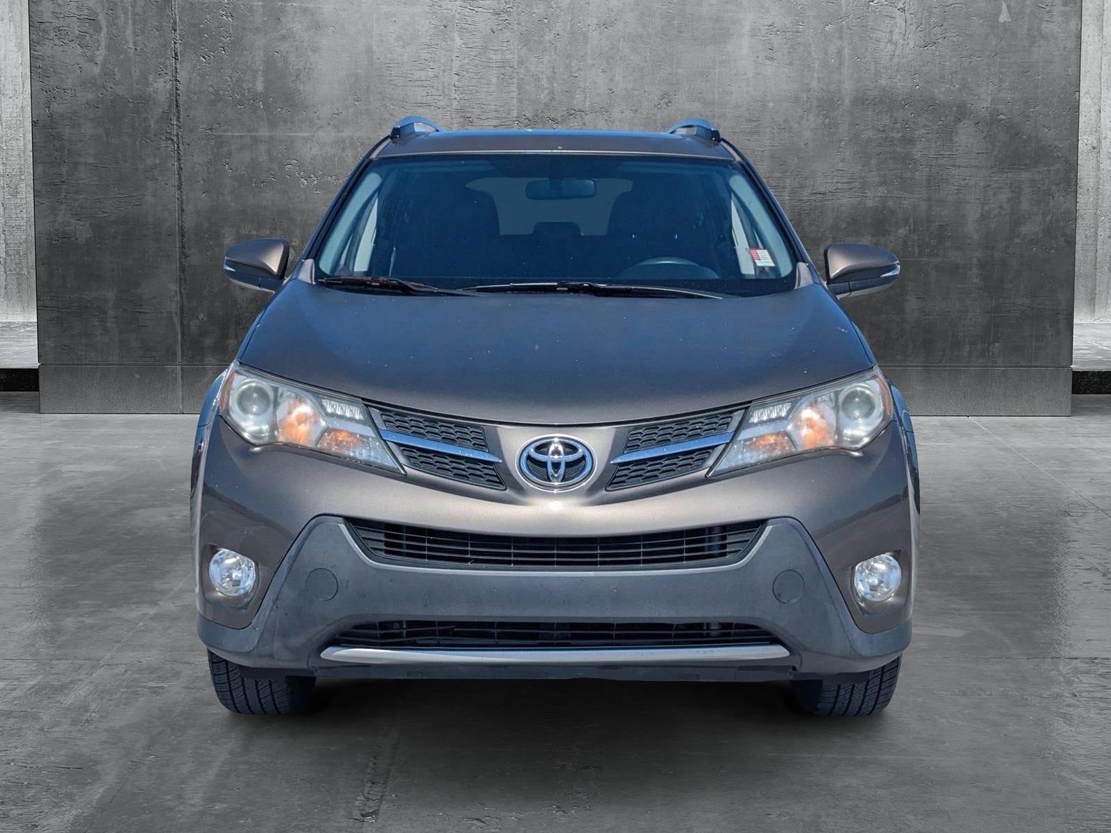Used 2015 Toyota RAV4 XLE with VIN JTMWFREV1FD060162 for sale in Fort Myers, FL