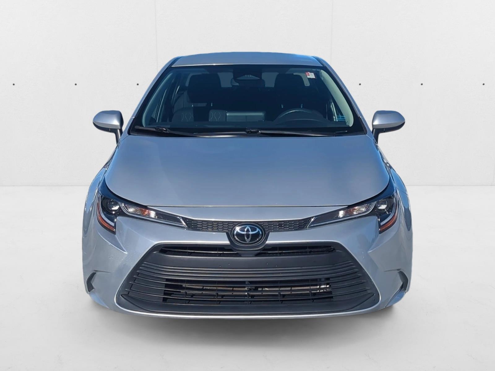 2023 Toyota Corolla LE photo 2