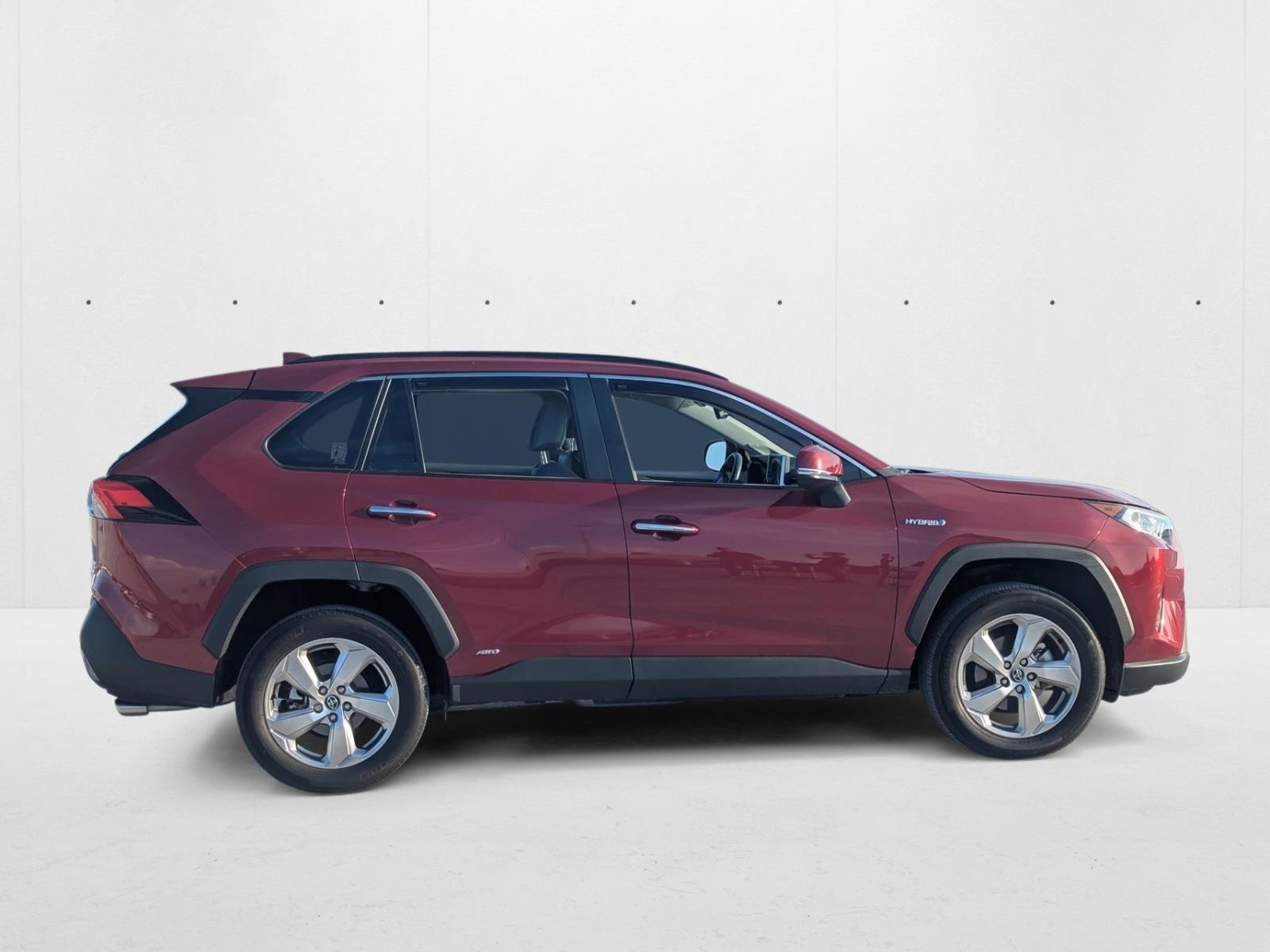 2020 Toyota RAV4 Hybrid Limited photo 4
