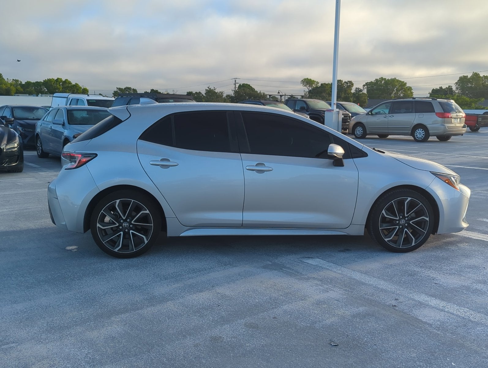 2022 Toyota Corolla XSE photo 4