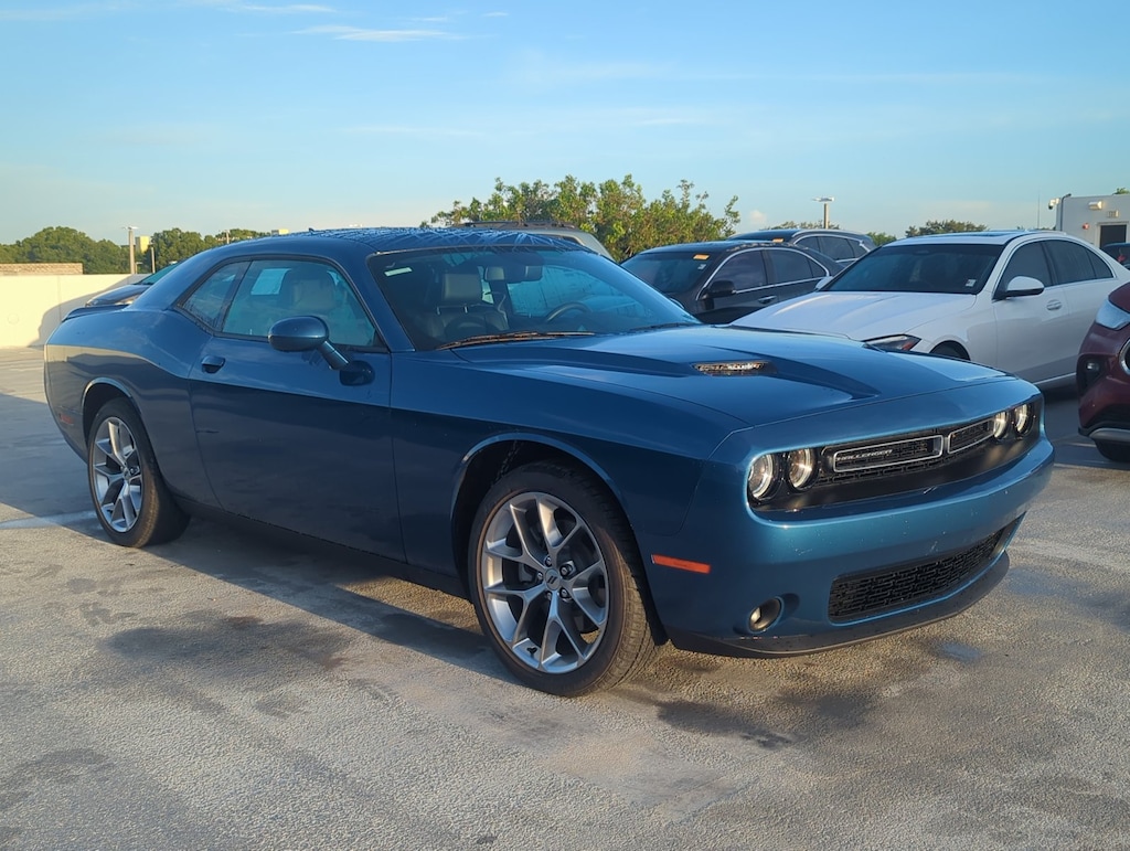 Used 2021 Dodge Challenger SXT Coupe