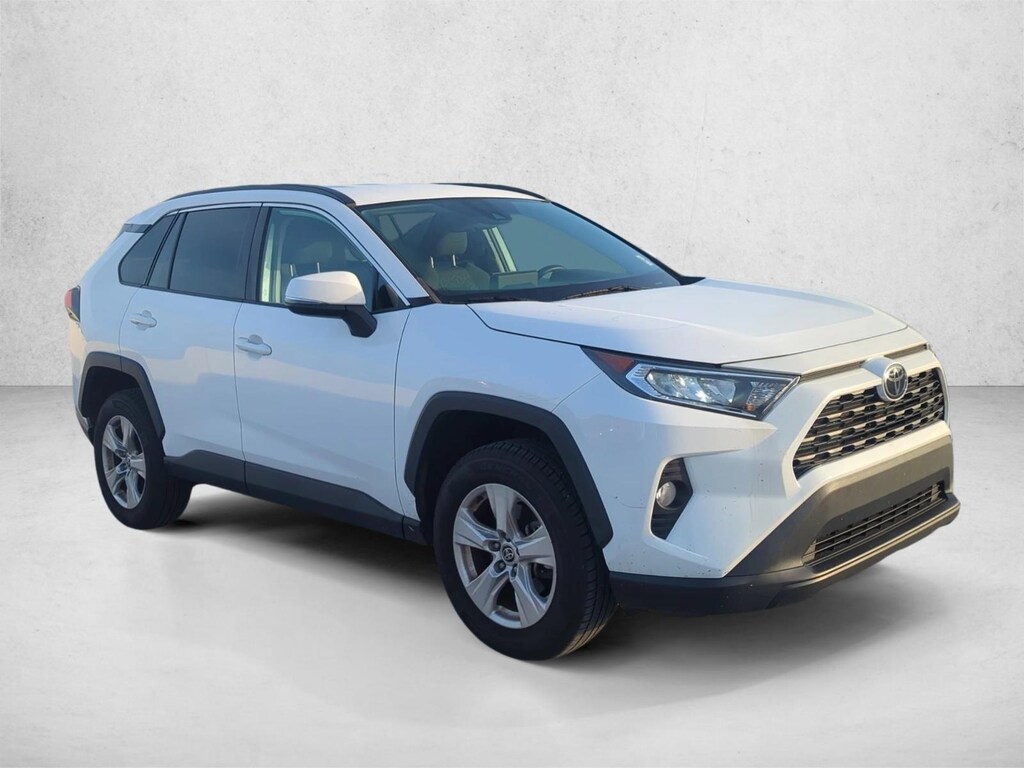 Used 2021 Toyota RAV4 XLE SUV