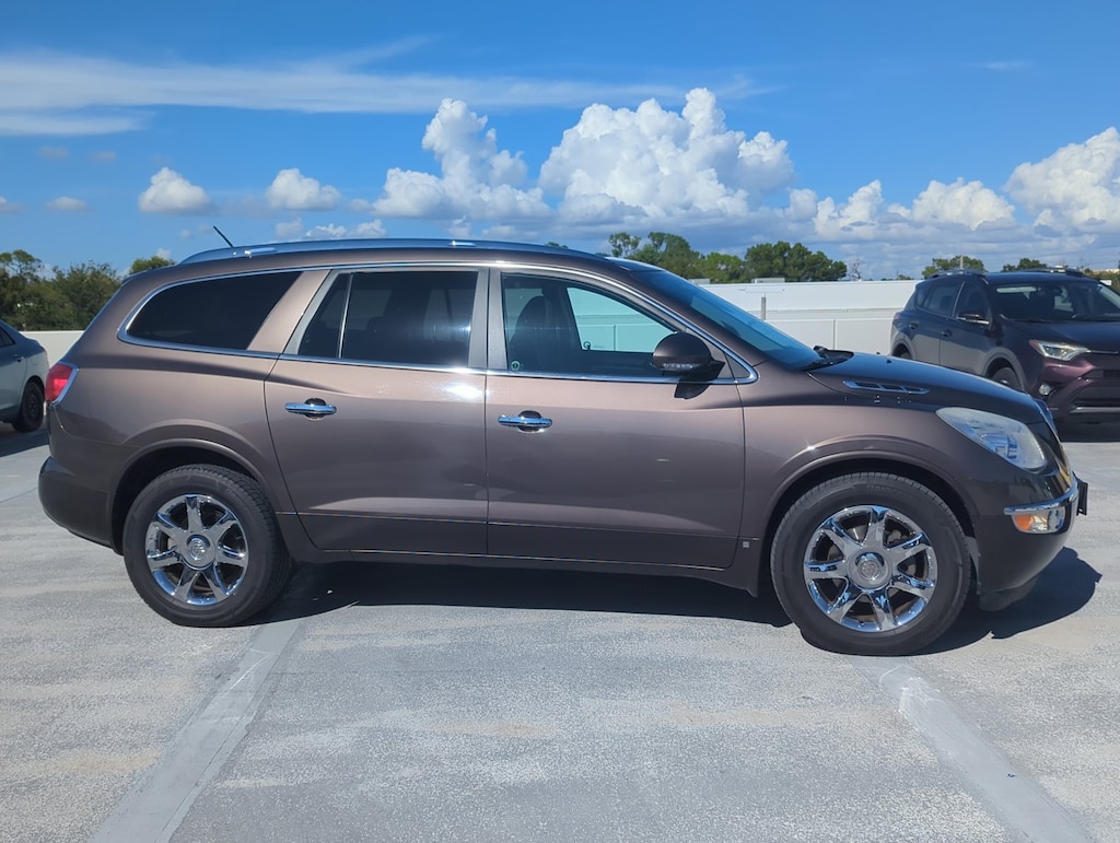Used 2010 Buick Enclave 2XL SUV
