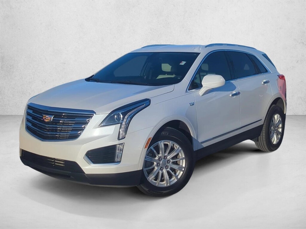 Used 2018 CADILLAC XT5 Base SUV