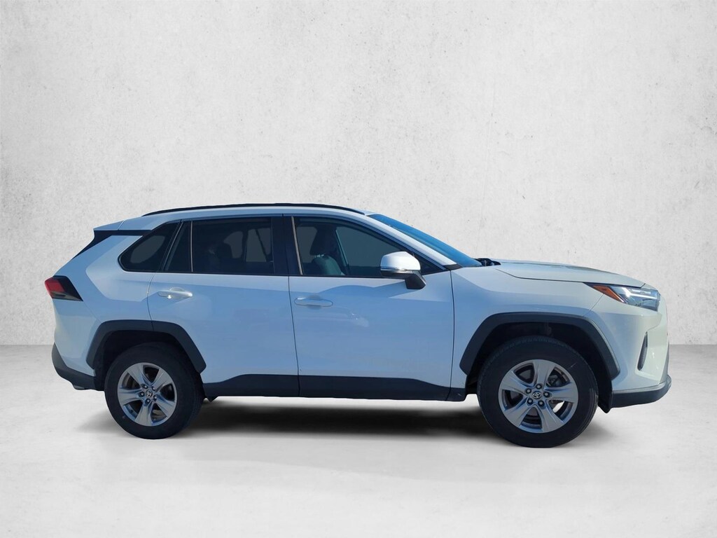 Used 2022 Toyota RAV4 XLE SUV