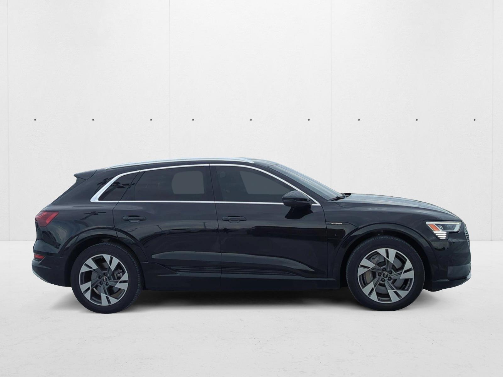 2023 Audi e-tron Premium Plus photo 4