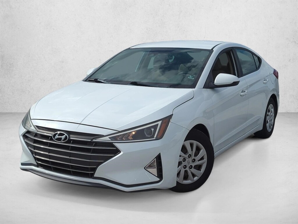 Used 2020 Hyundai Elantra SE Sedan