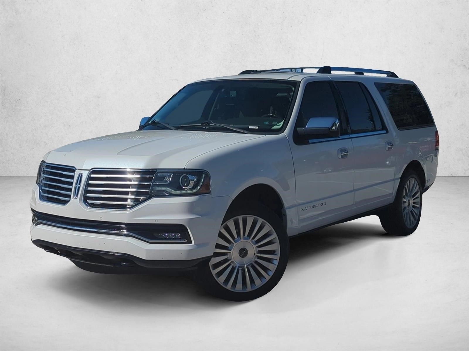 2015 Lincoln Navigator Base