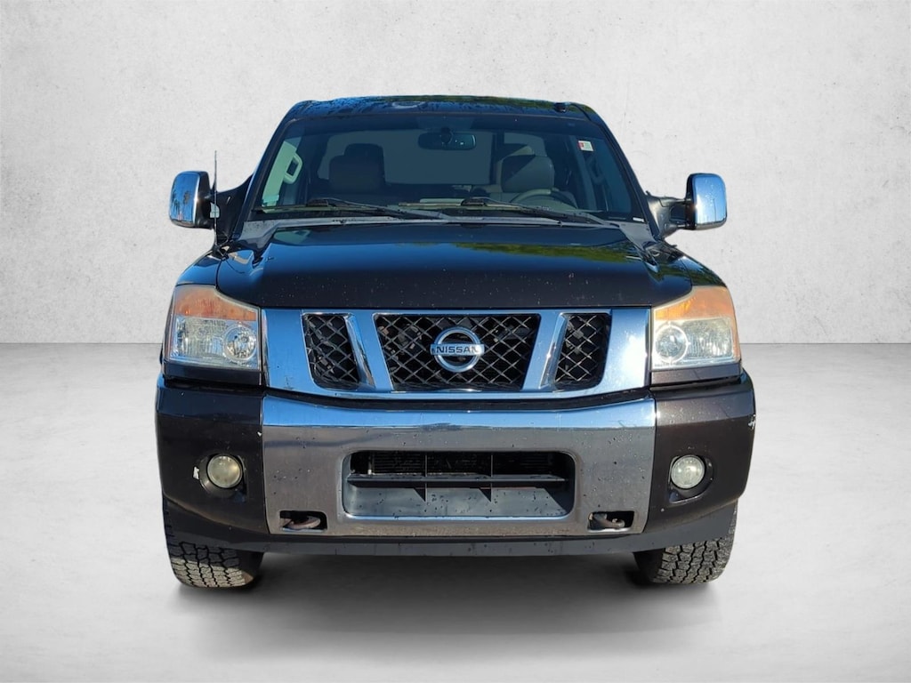 Used 2014 Nissan Titan SL Truck Crew Cab