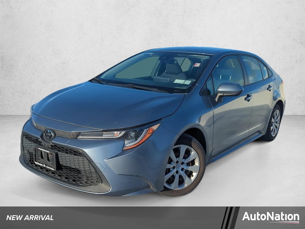 Used 2020 Toyota Corolla LE Sedan