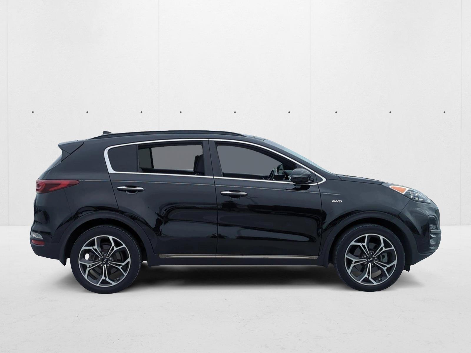 2022 Kia Sportage SX Turbo photo 2