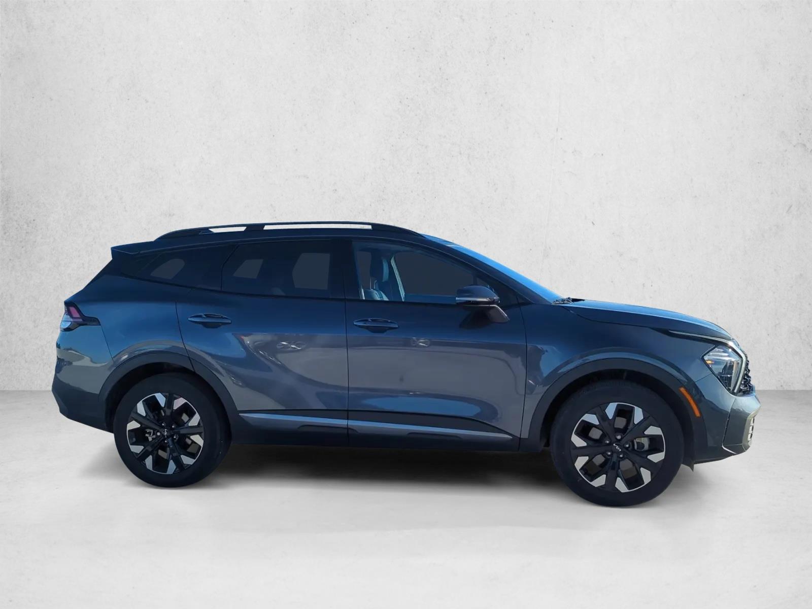 2023 Kia Sportage X-Line photo 4