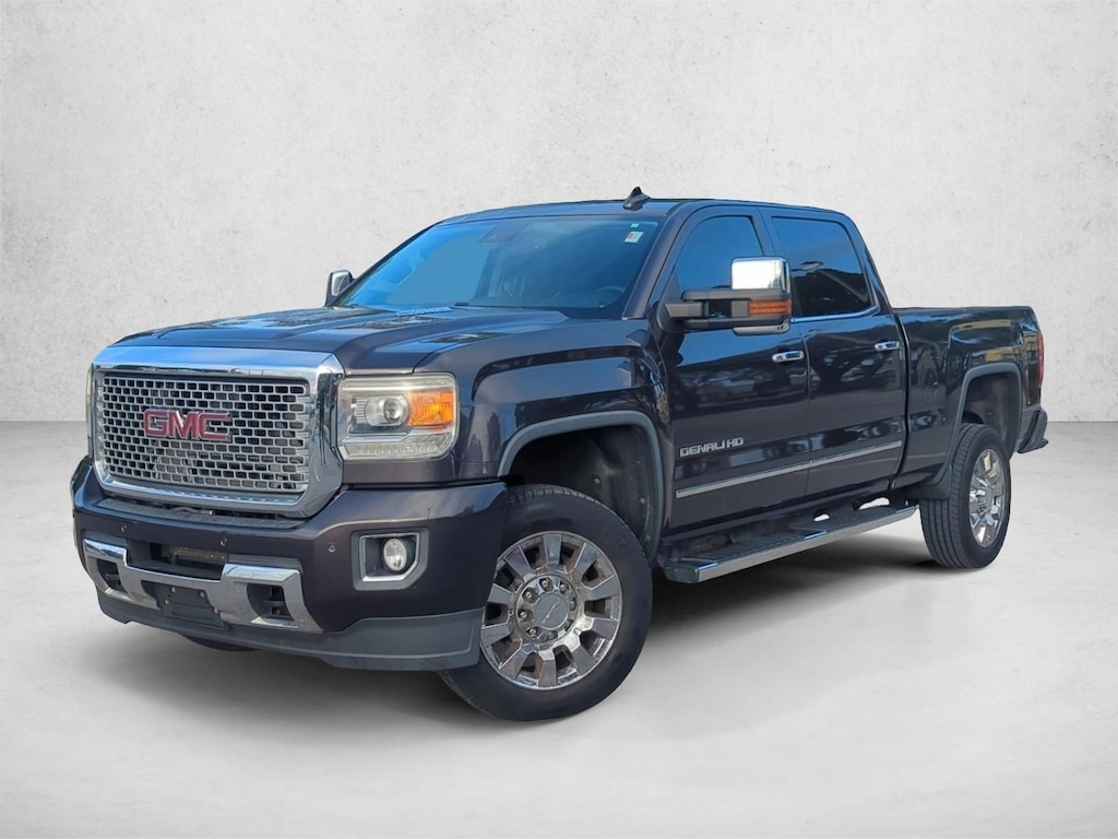 Used 2015 GMC Sierra 2500HD Denali Truck Crew Cab