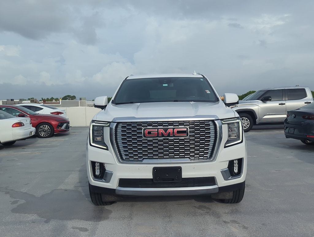 Used 2023 GMC Yukon XL Denali SUV