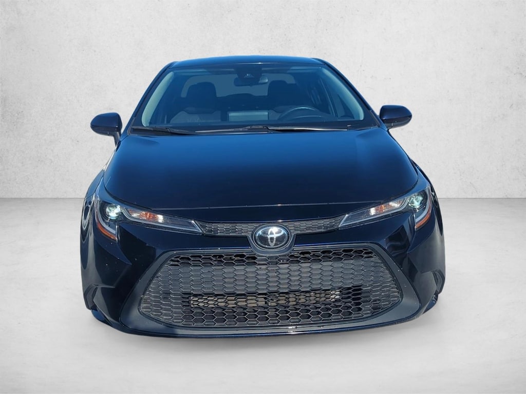 Used 2022 Toyota Corolla LE Sedan