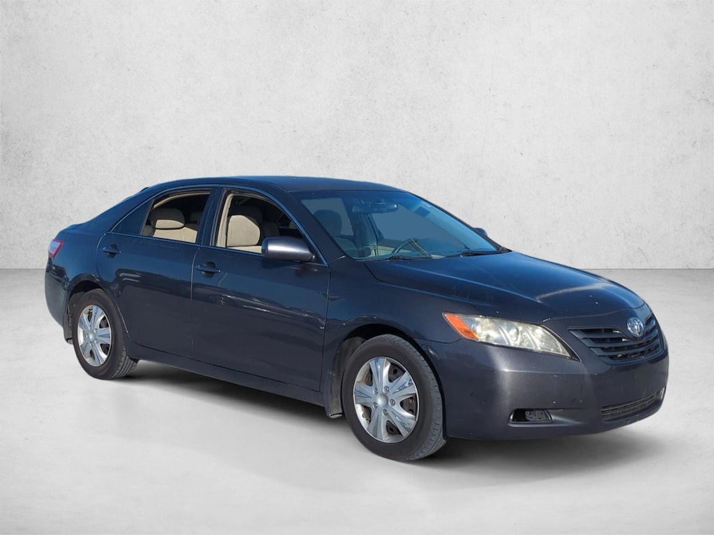 Used 2007 Toyota Camry LE Sedan